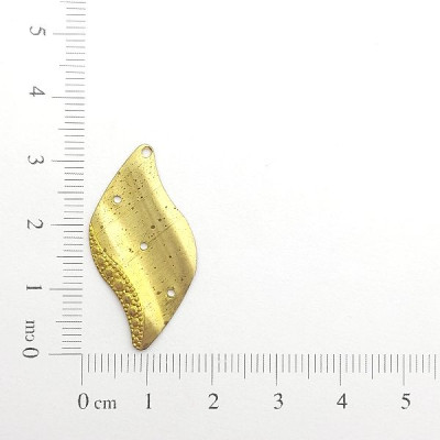 AC LATÃO FOLHA DIREITO LISA 3 FUROS MEIO 1 FURO