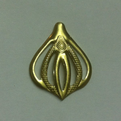 AC LATÃO GOTA LARGA VZD LISO TXT S/ FURO