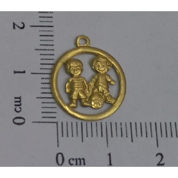 AC LATÃO REDONDO 18MM 2 MENINOS VZD 1 ARG