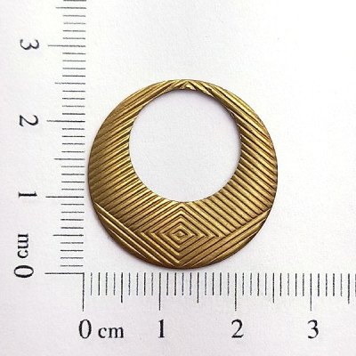 AC LATÃO REDONDO TXT LINHAS VZD S/ FURO