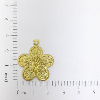 AC LATÃO FLOR 25MM TXT 5 PETÁLAS 1 ARG