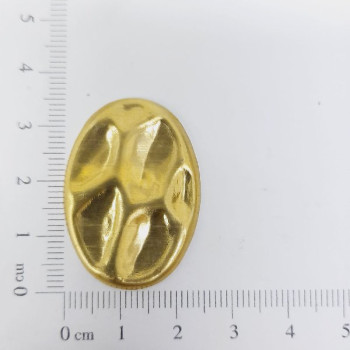 AC LATÃO CRATERA OVAL G 35MM S/FUROS