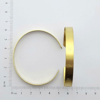 AC LATÃO BRACELETE 10 MANDAMENTOS 2 FUROS