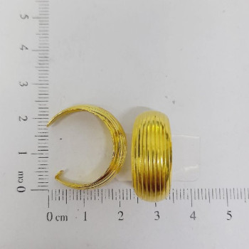 AC LATÃO ARGOLA M NAVETE RISCADA