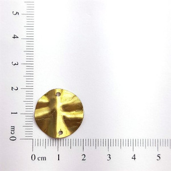 AC LATÃO REDONDO 18,5MM AMASSADO 2 FUROS