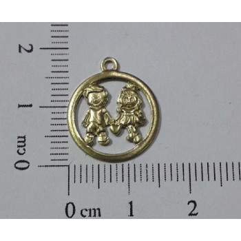 AC LATÃO REDONDO 18MM MENINA E MENINO VZD 1 ARG