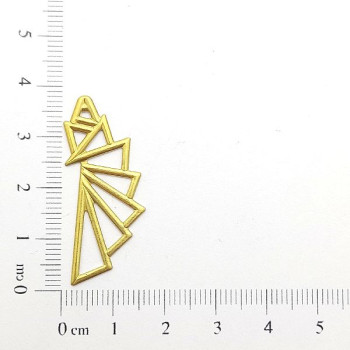 AC LATÃO CASCATA TRIANGULOS VZD DIREITO S/ FURO