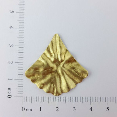 AC LATÃO LEQUE G 35MM AMASSADO S/ FURO