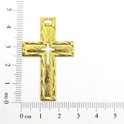 AC LATÃO CRUZ G TXT MADEIRA BORDA 1 FURO