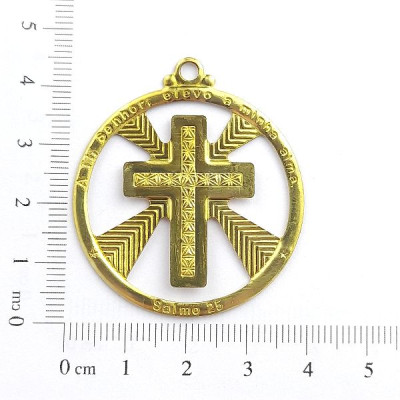 AC LATÃO MEDALHA G CRUZ SALMOS 26 VZD 1 ARG